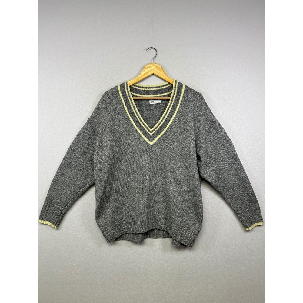 Collegiate Preppy Sonoma Womens Large Gray Yellow Varsity Striped V-Neck Sweater